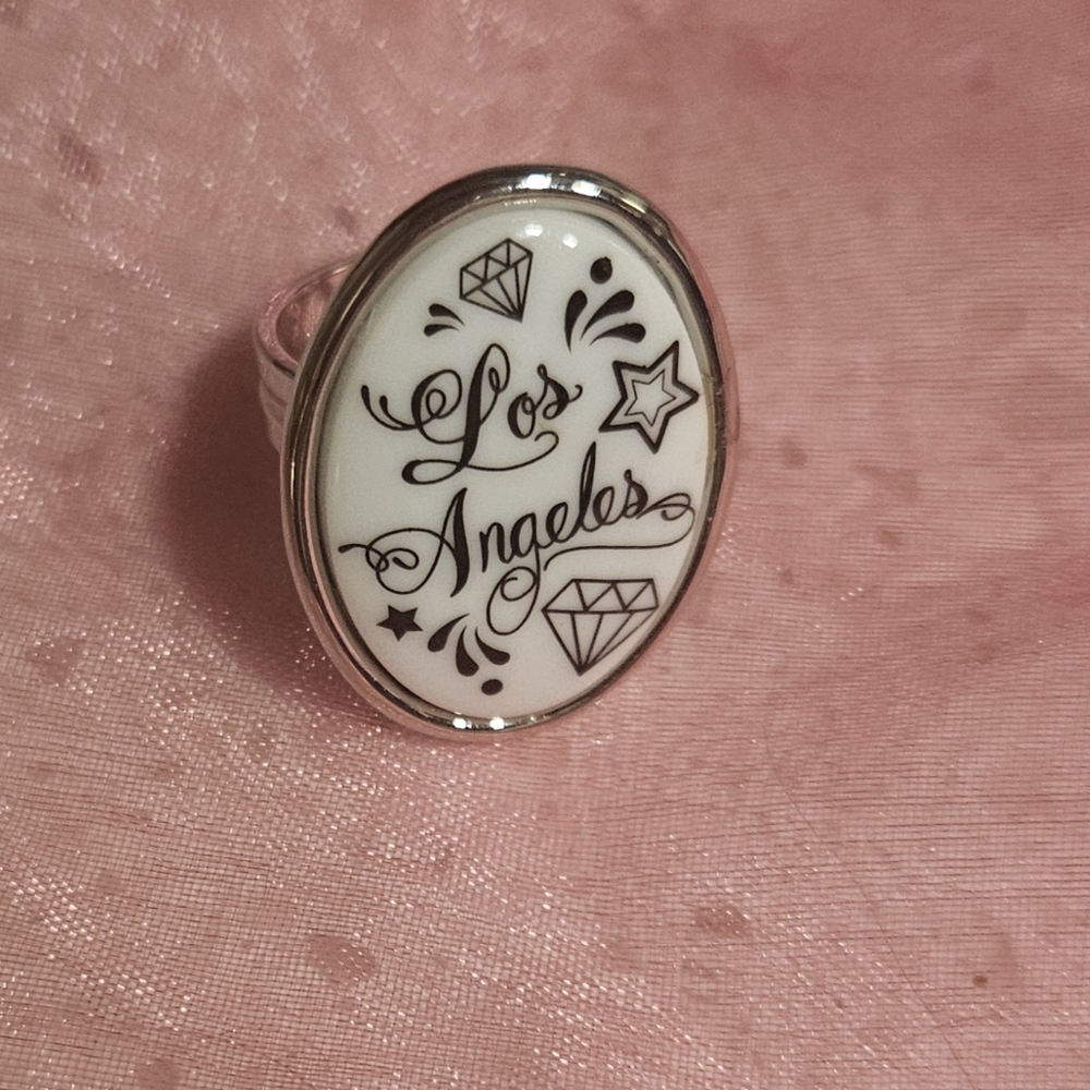 Tarina Tarantino "Los Angeles" Ring #Y2K #Vintage #Rare - Picture 2 of 3